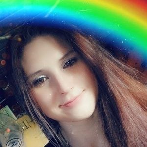 Meet your Posher, Stevie-lee